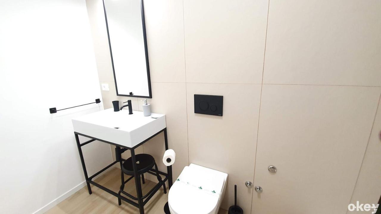 Dimora Beluga - Bari Centro Hotel Ngoại thất bức ảnh